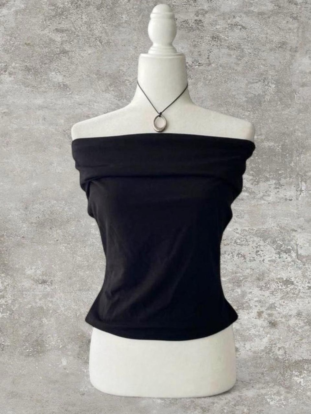 Reformation Black Off-Shoulder Crop Top Sz Medium Minimalist Top